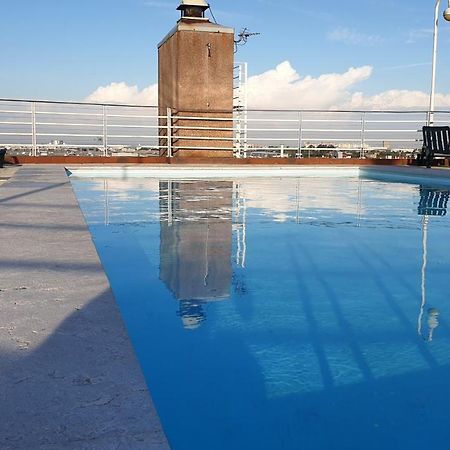 Apart Lisbon Pool Metro Garage ภายนอก รูปภาพ